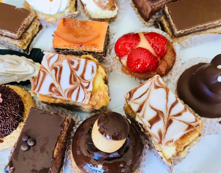 Read more about the article 32 Amazing French Desserts to try in France