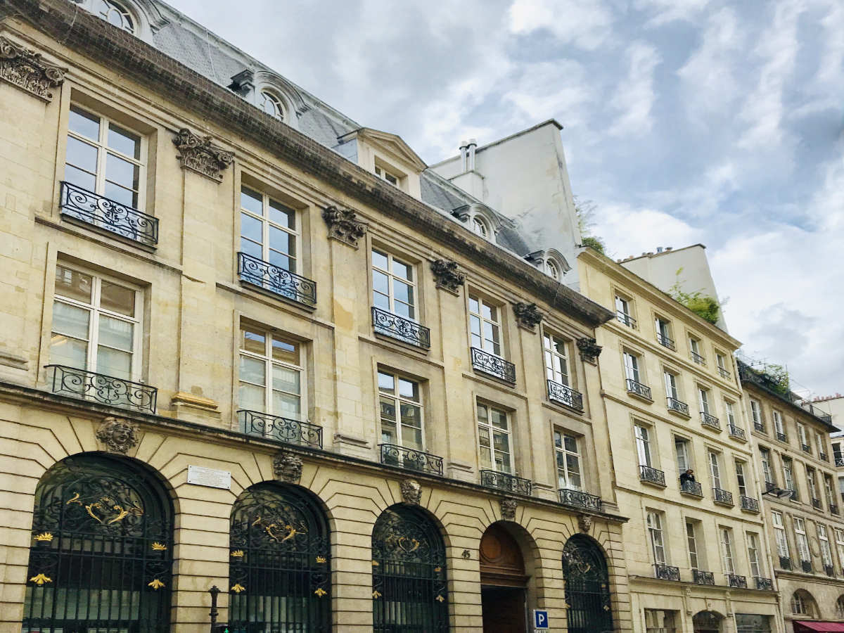 You are currently viewing 16 Tips before booking an Airbnb in Paris