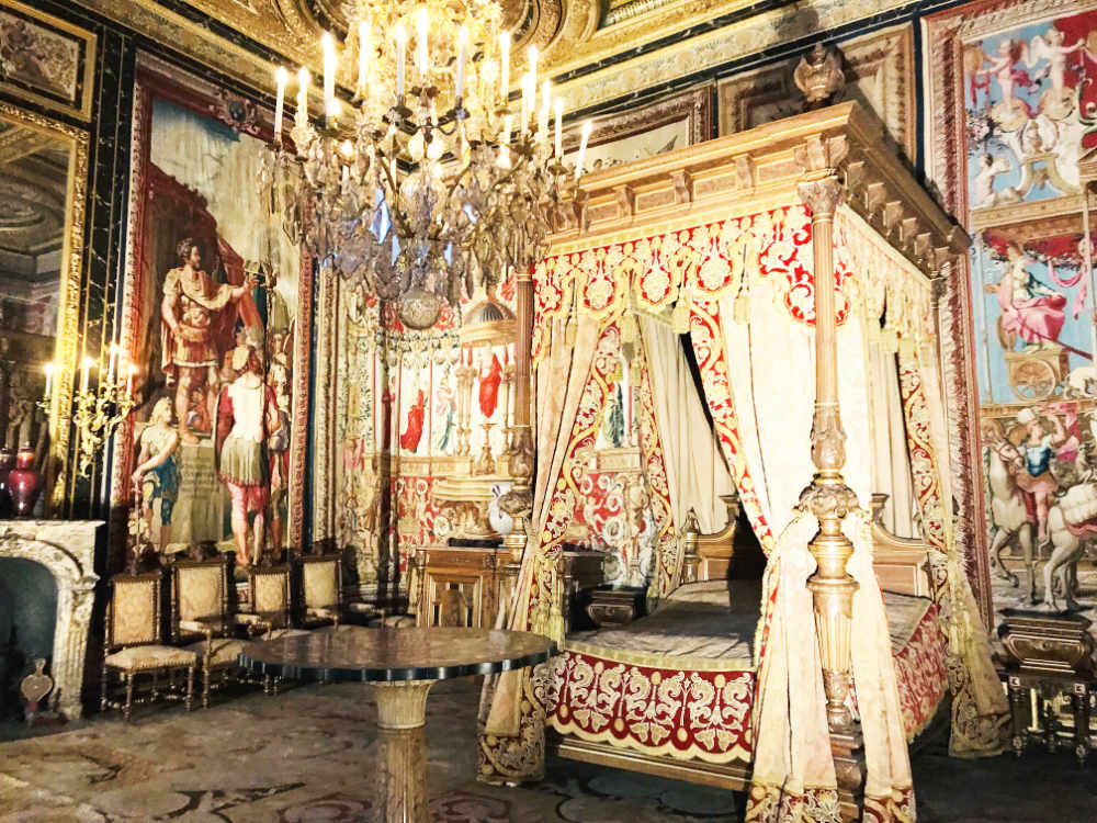 Bedroom of Anne of Austria, 1601-66, wife of King Louis XIII, Chateau de Fontainebleau