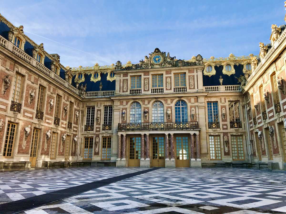 You are currently viewing Visiting Palace of Versailles: Local’s guide and top tips