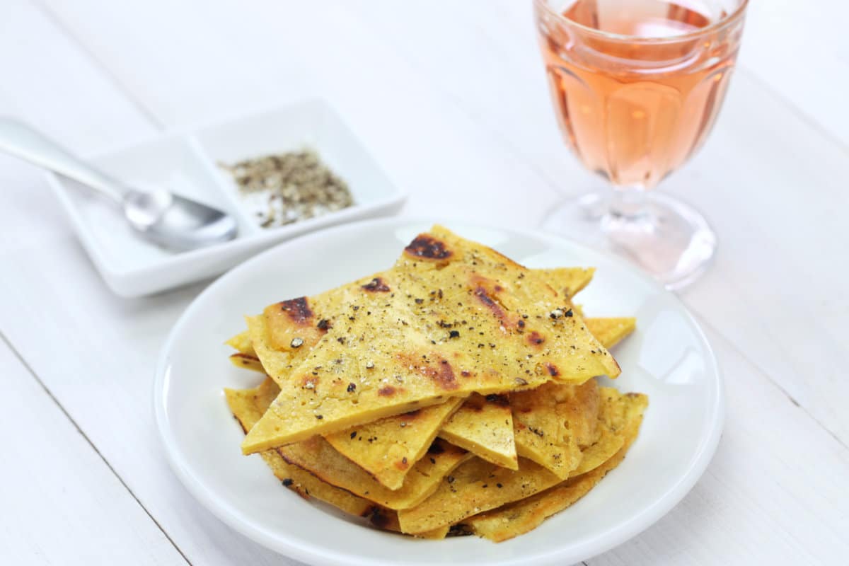 Read more about the article Socca Recipe: The (Gluten-free) French Appetizer