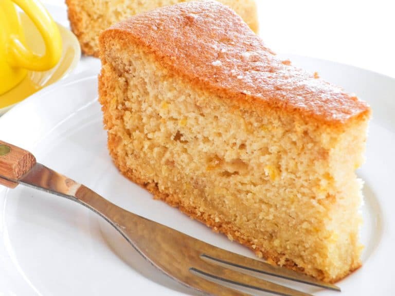 Read more about the article Yogurt Cake (French Children’s  Recipe)