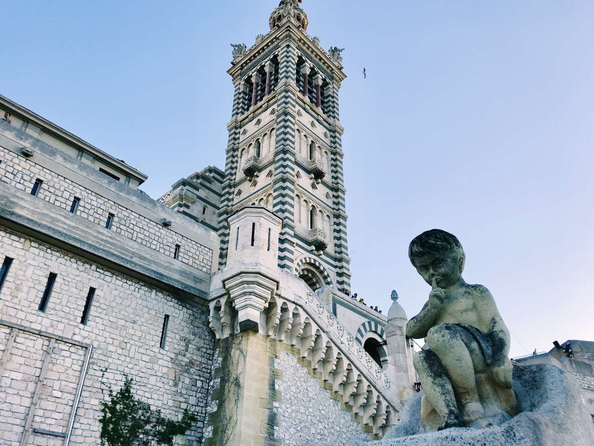 Read more about the article Notre Dame de la Garde Marseille: Travel guide and history