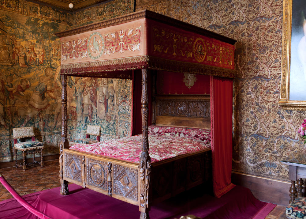 Castle of Chenonceau bedroom