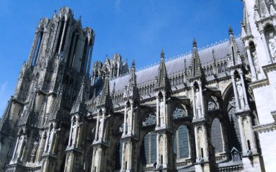 Reims: City guide and history (near Champagne, France)