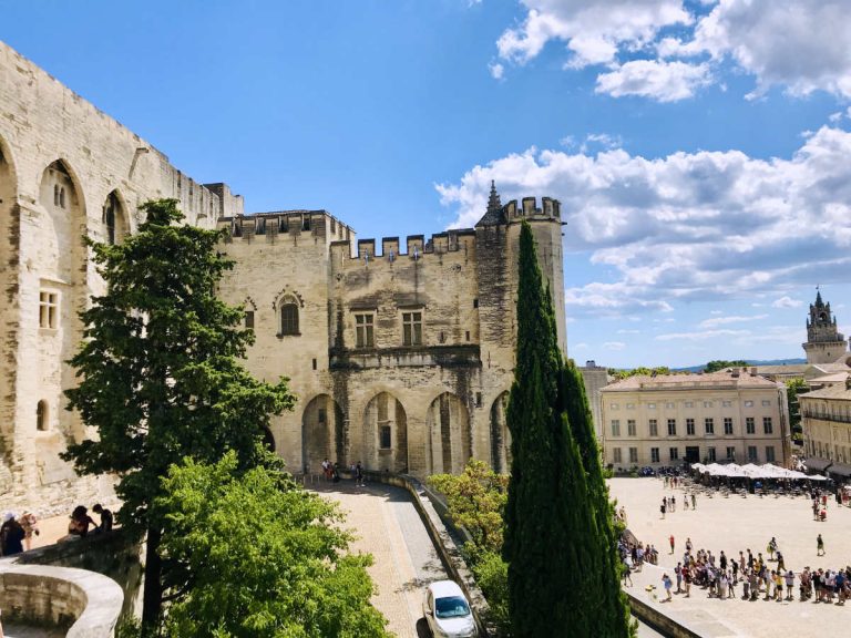 Read more about the article Avignon: A historic Papal town in Provence (France)