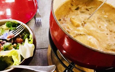 French cheese fondue: Recipe & tips