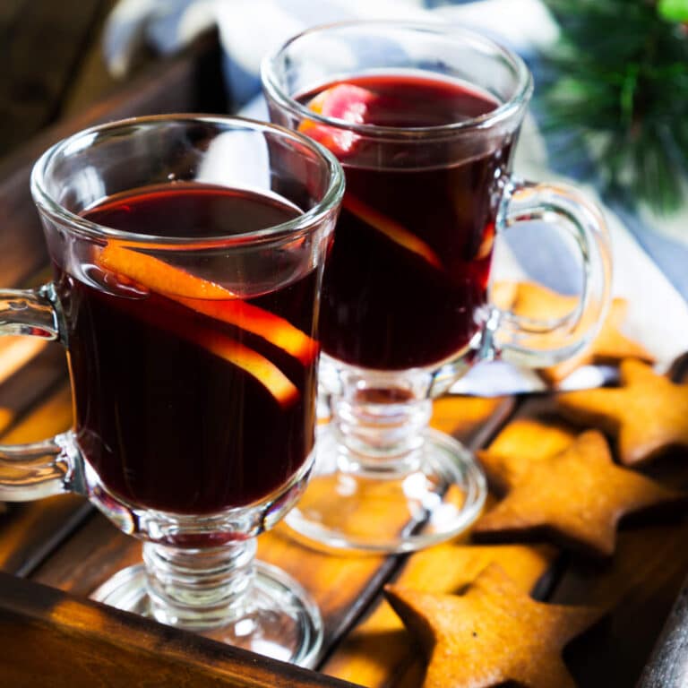 Read more about the article Vin Chaud: Warm up your winter with Mulled Wine (Recipe)