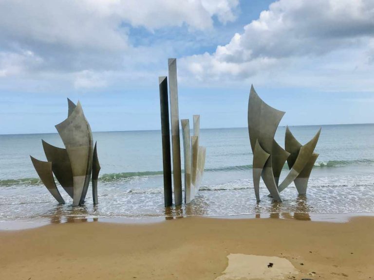 Read more about the article Top D-Day beaches and memorials to visit (Normandy)