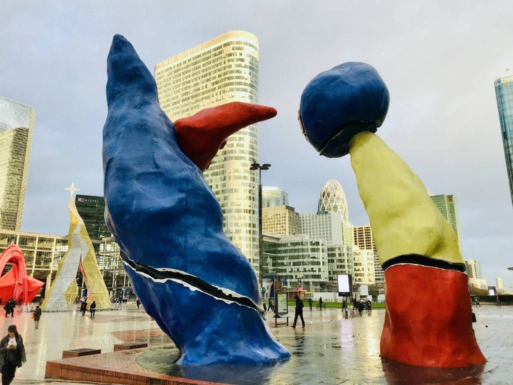 Deux personnages fantastiques by Joan Miro in La Défense