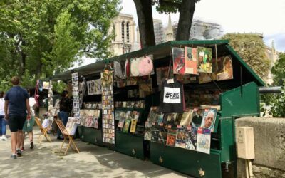 Bouquinistes of Paris: The Booksellers along the Seine