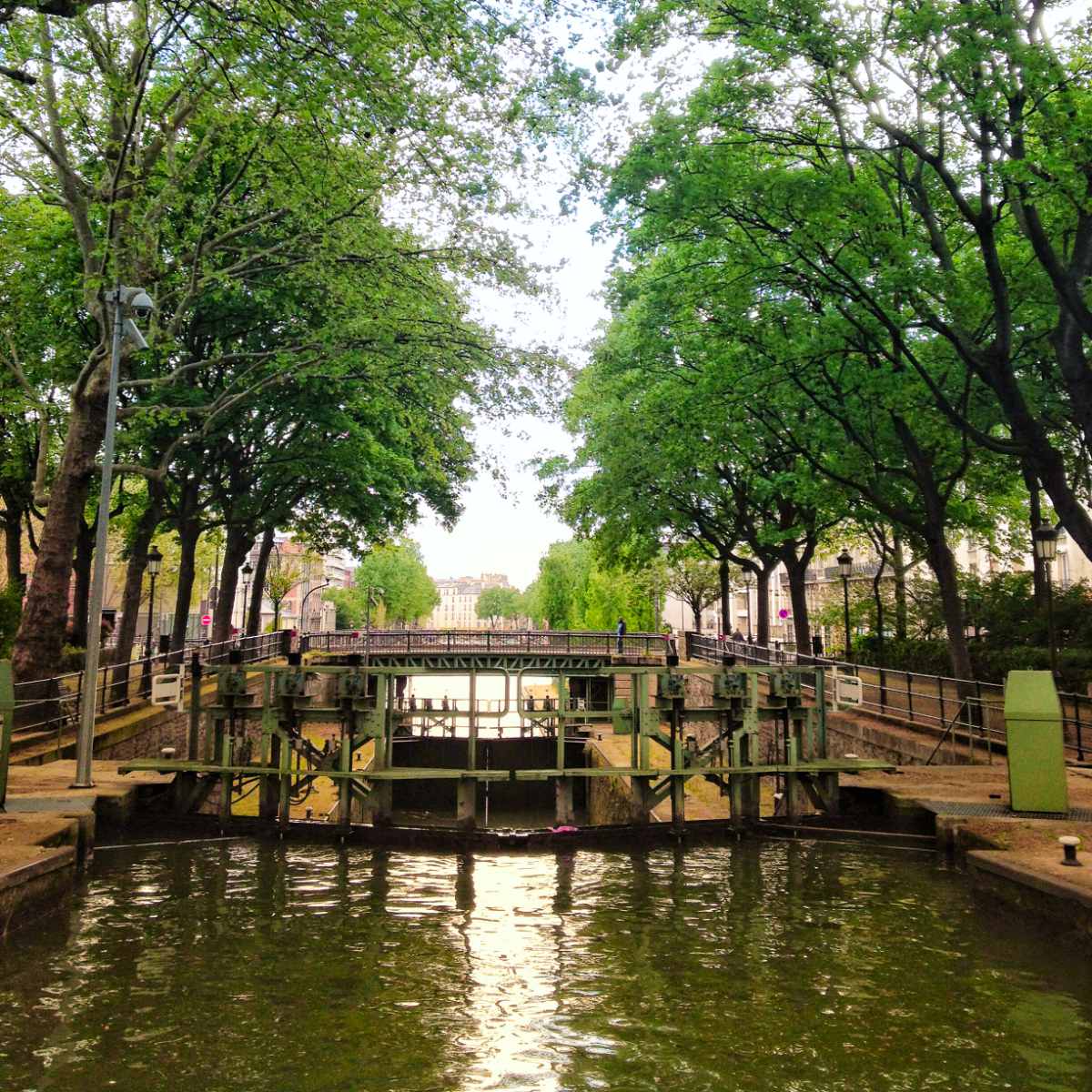 Read more about the article Canal Saint-Martin: What to see and do (Paris)