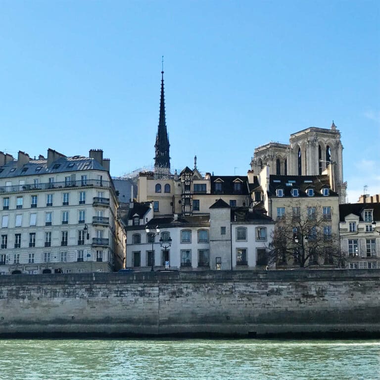 Read more about the article Ile de la Cité in Paris: What to see and do