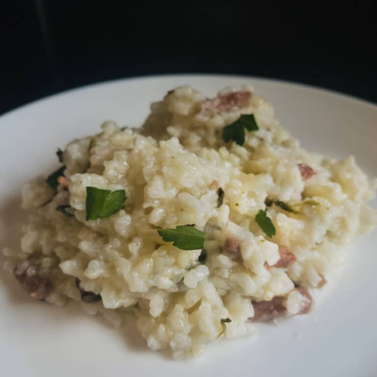 Read more about the article French onion risotto (Instant Pot Recipe)