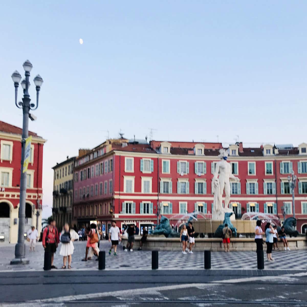 You are currently viewing 27 Facts about Nice (France)