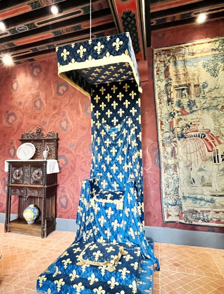 Throne at Château de Blois