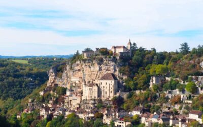 Rocamadour: Travel guide to the Black Virgin sanctuary & village