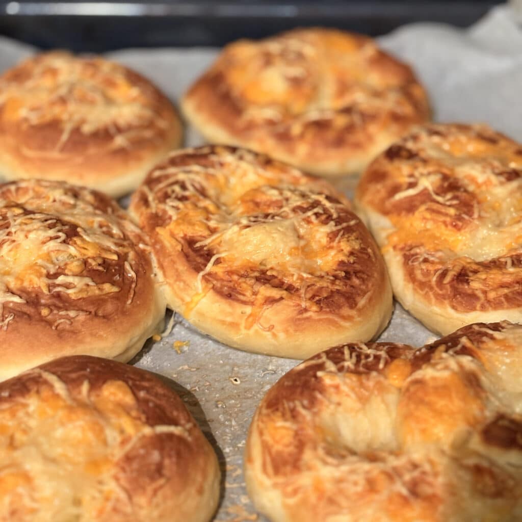 French word of the day: Manger 3 French word of the day: Manger 2